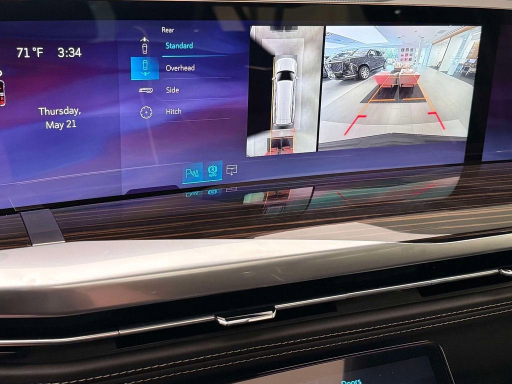 2026 Cadillac Escalade ESV Luxury