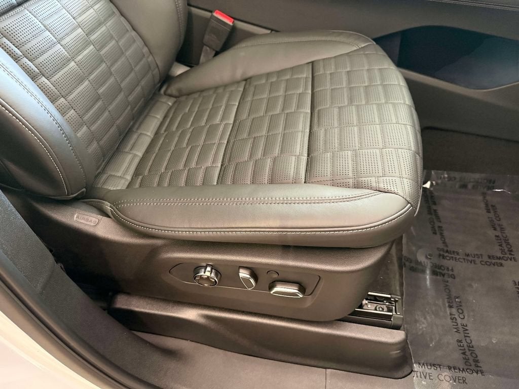 2026 Cadillac Escalade ESV Platinum Luxury