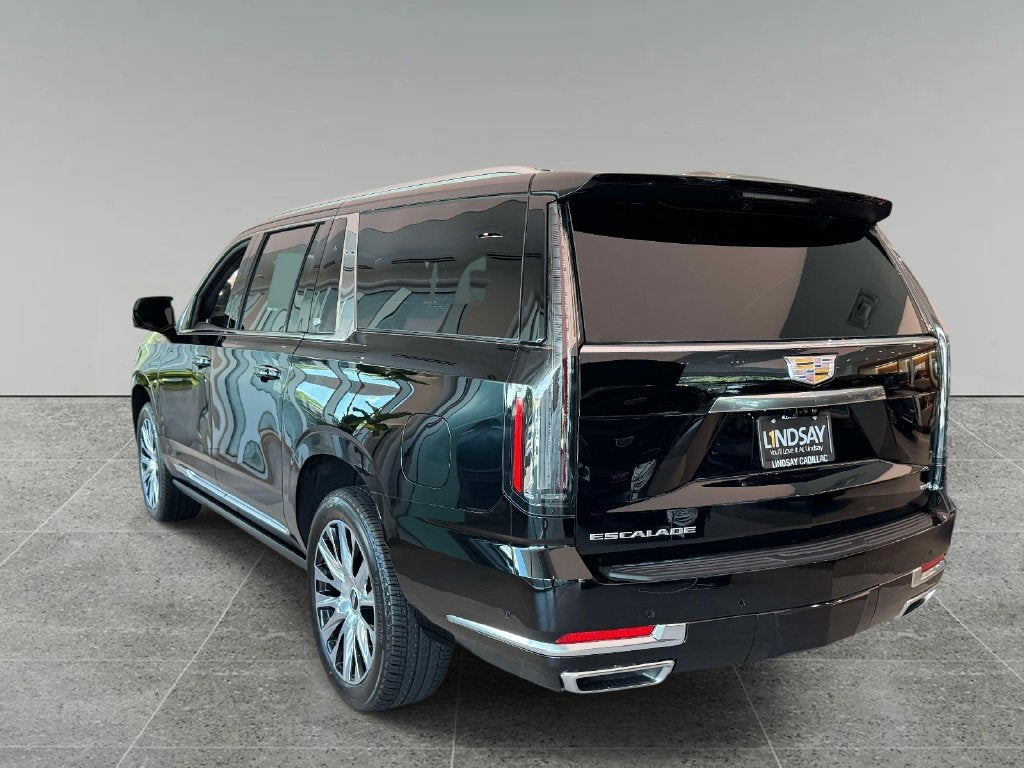 2026 Cadillac Escalade ESV Platinum Luxury