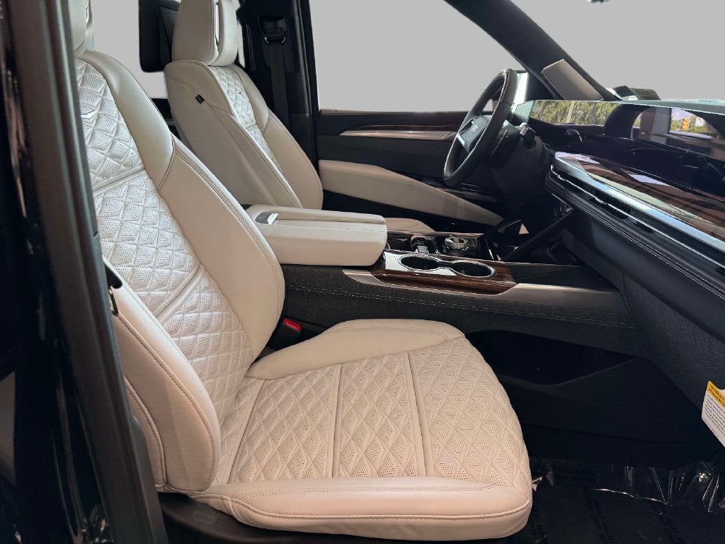 2026 Cadillac Escalade ESV Platinum Luxury