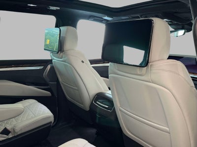 2026 Cadillac Escalade ESV Platinum Luxury