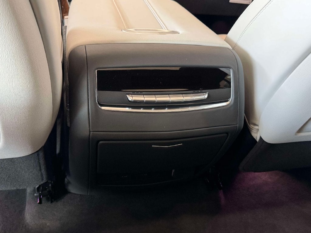 2026 Cadillac Escalade ESV Platinum Luxury