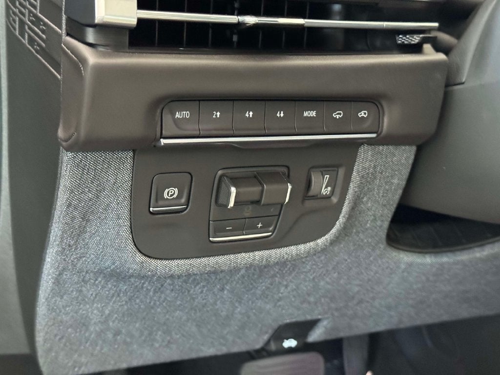 2026 Cadillac Escalade ESV Platinum Luxury