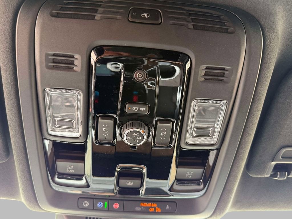 2025 Cadillac Escalade ESV Premium Luxury Platinum