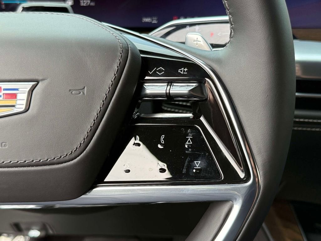 2025 Cadillac Escalade ESV Premium Luxury Platinum