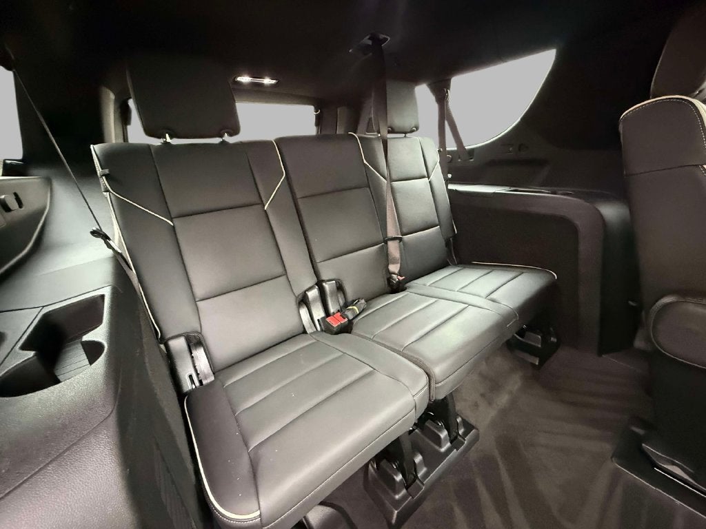 2025 Cadillac Escalade ESV Sport