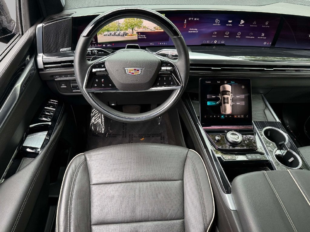 2025 Cadillac Escalade ESV Sport