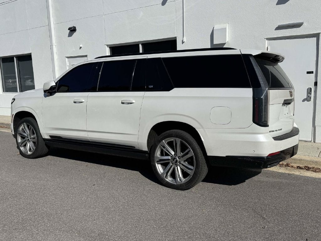 2025 Cadillac Escalade ESV Sport
