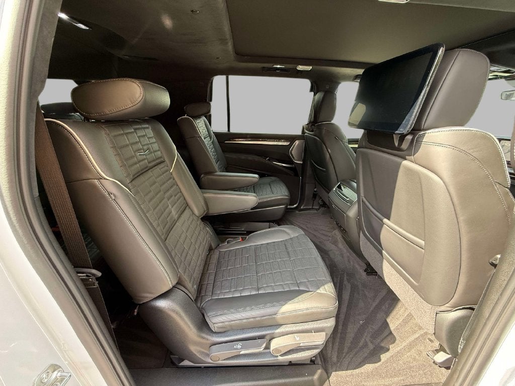 2026 Cadillac Escalade ESV Platinum Sport