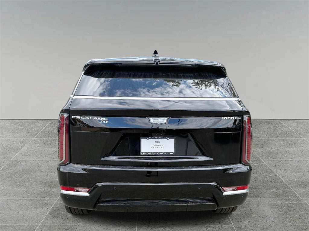2025 Cadillac ESCALADE IQ Luxury 1