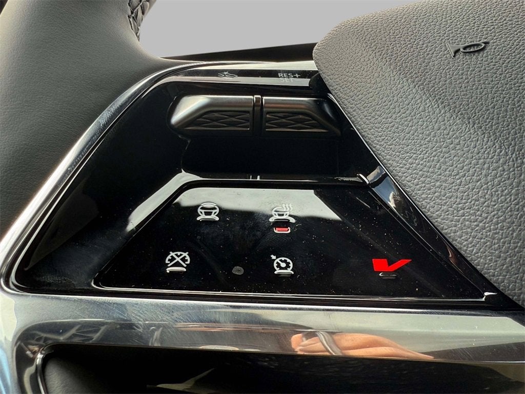 2025 Cadillac ESCALADE IQ Luxury 1