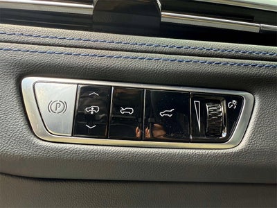 2025 Cadillac ESCALADE IQ Luxury 1