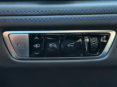 2025 Cadillac ESCALADE IQ Luxury 1