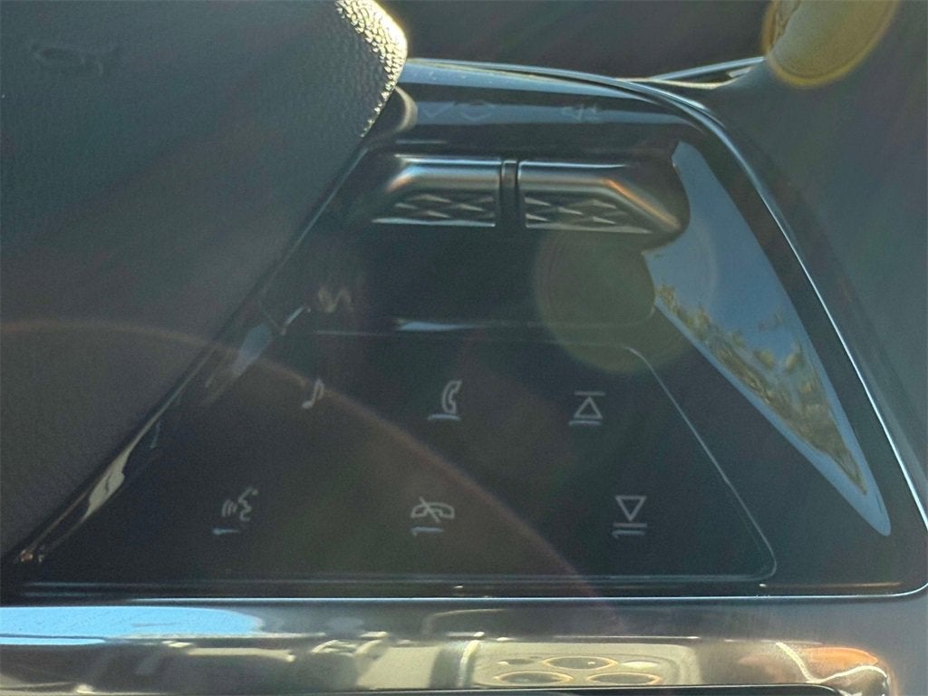 2025 Cadillac ESCALADE IQ Luxury 1