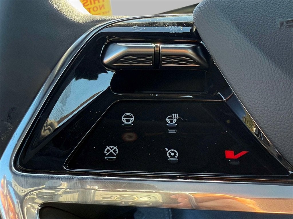 2025 Cadillac ESCALADE IQ Luxury 1