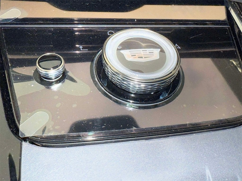 2025 Cadillac ESCALADE IQ Luxury 1