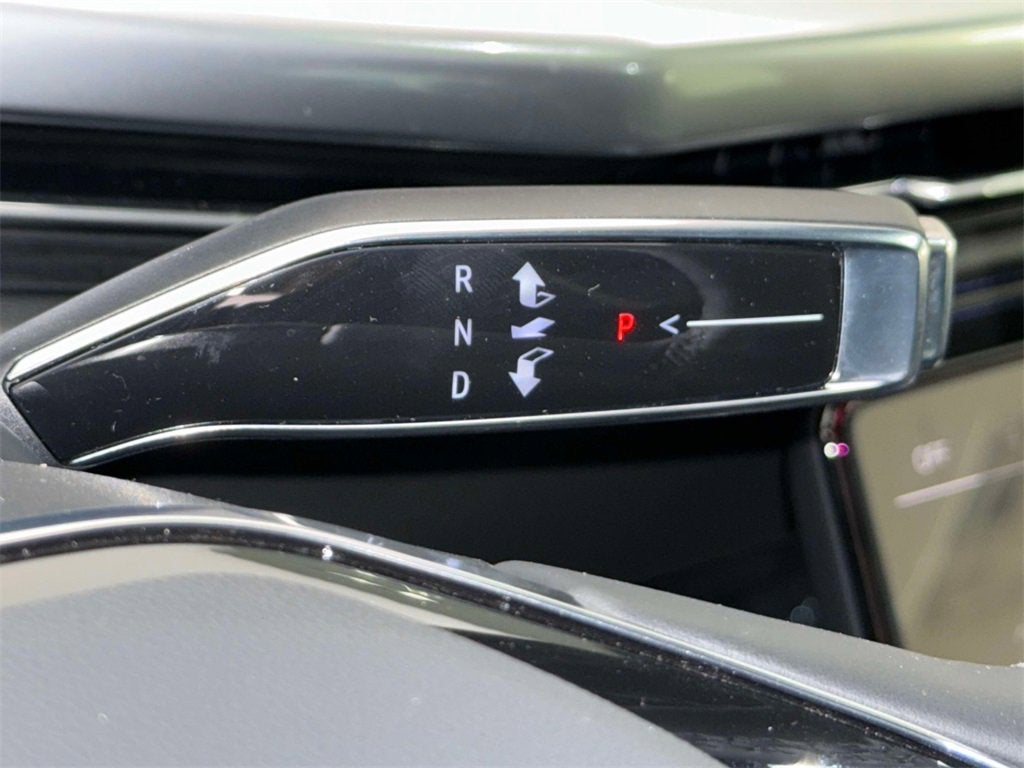 2025 Cadillac ESCALADE IQ Luxury 1