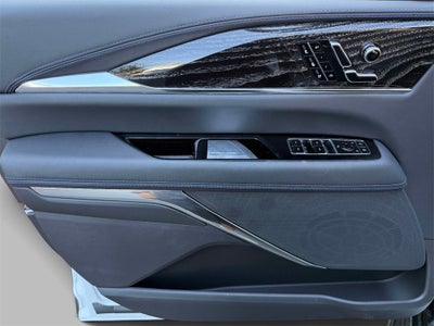 2025 Cadillac ESCALADE IQ Luxury 1