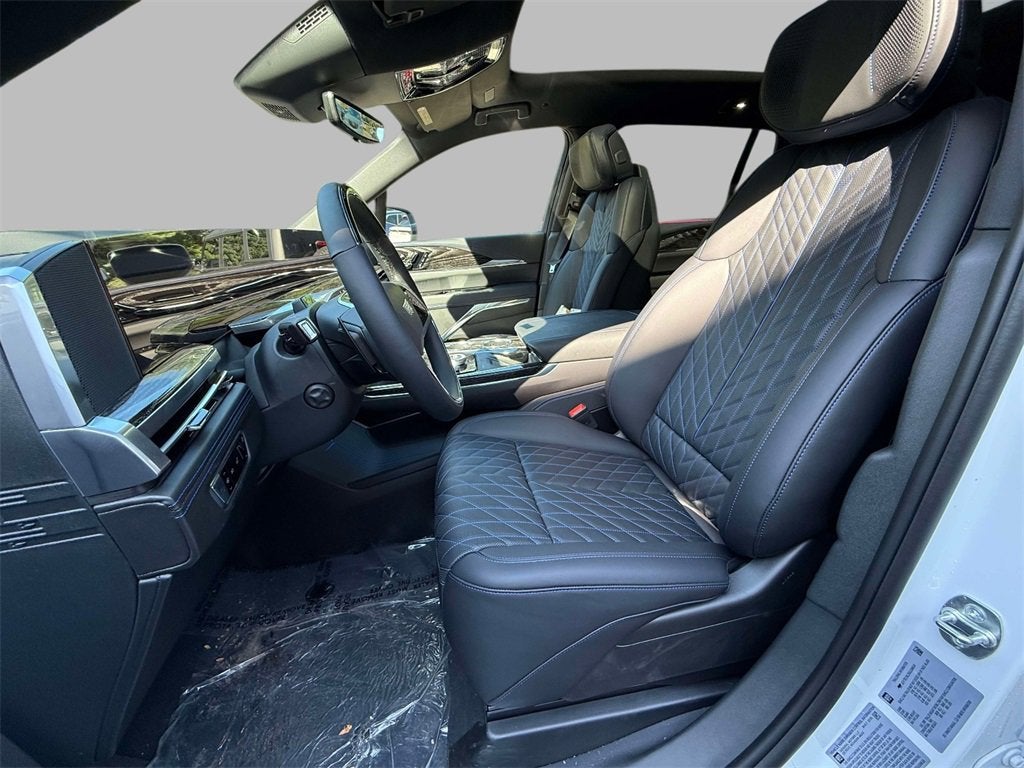 2025 Cadillac ESCALADE IQ Luxury 1