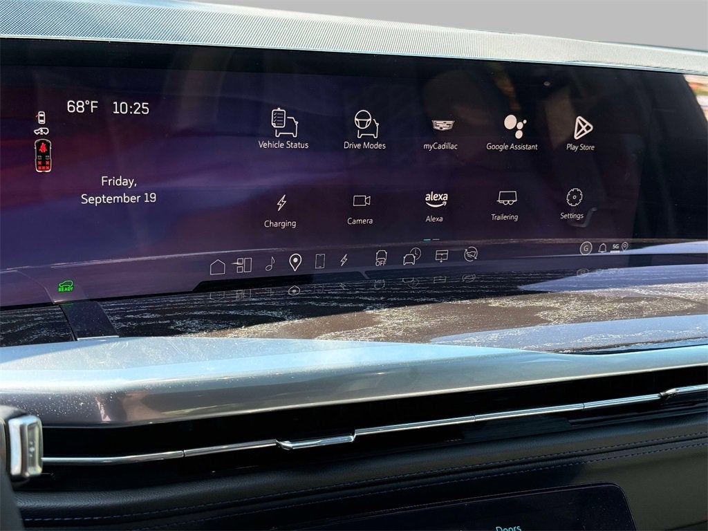 2025 Cadillac ESCALADE IQ Luxury 1