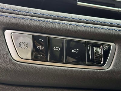 2025 Cadillac ESCALADE IQ Luxury 1