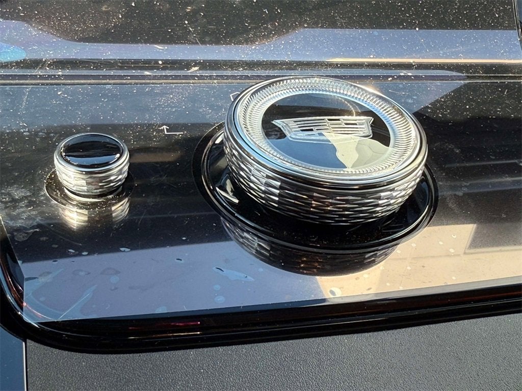 2025 Cadillac ESCALADE IQ Luxury 1