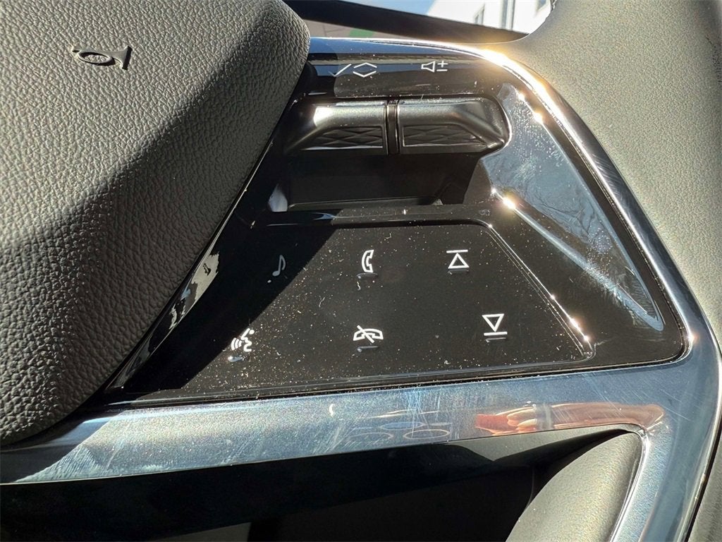 2025 Cadillac ESCALADE IQ Luxury 1