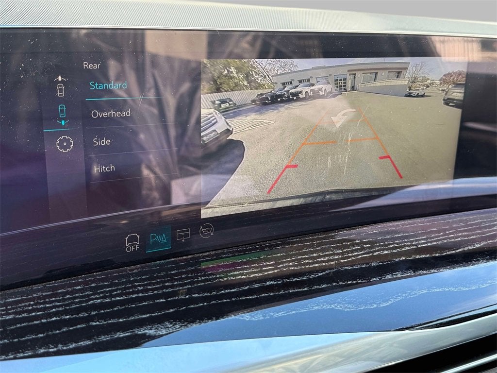 2025 Cadillac ESCALADE IQ Luxury 1