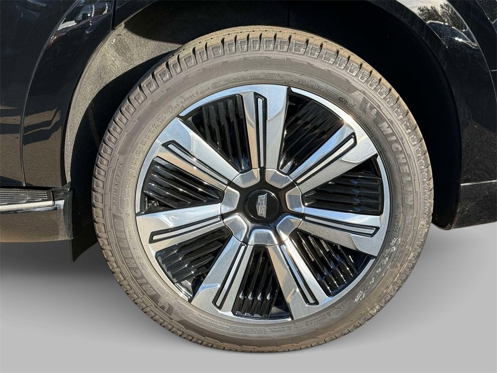 2025 Cadillac ESCALADE IQ Luxury 1