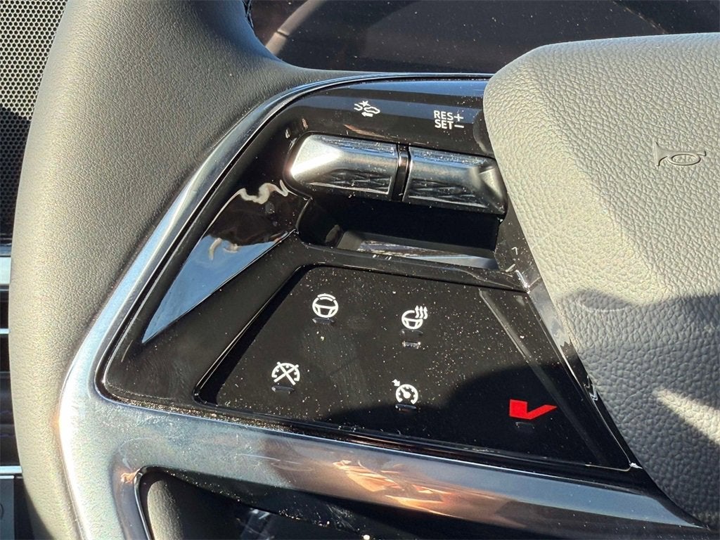 2025 Cadillac ESCALADE IQ Luxury 1