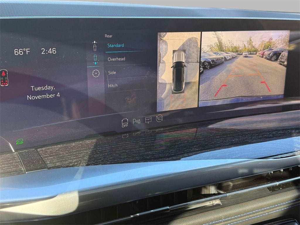 2025 Cadillac ESCALADE IQ Luxury 1