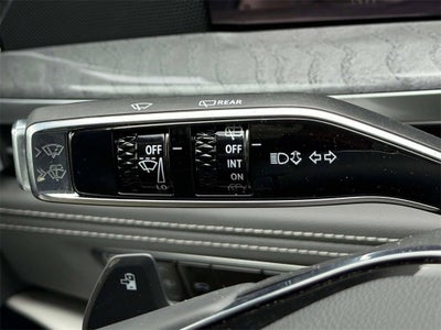 2025 Cadillac ESCALADE IQ Luxury 1