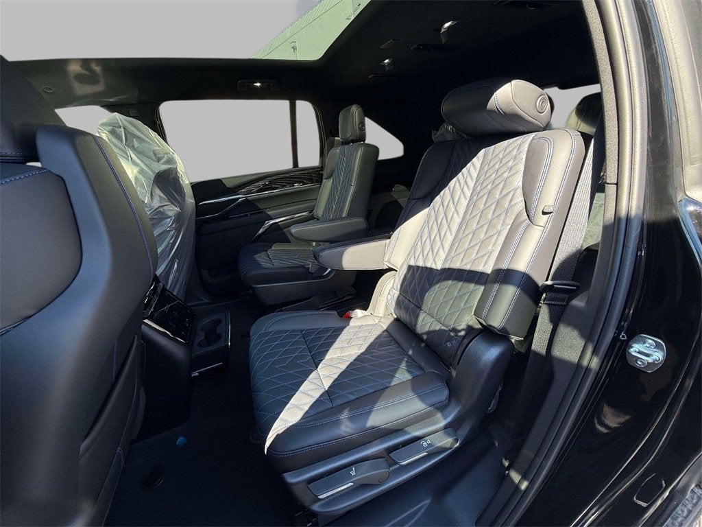 2025 Cadillac ESCALADE IQ Luxury 1
