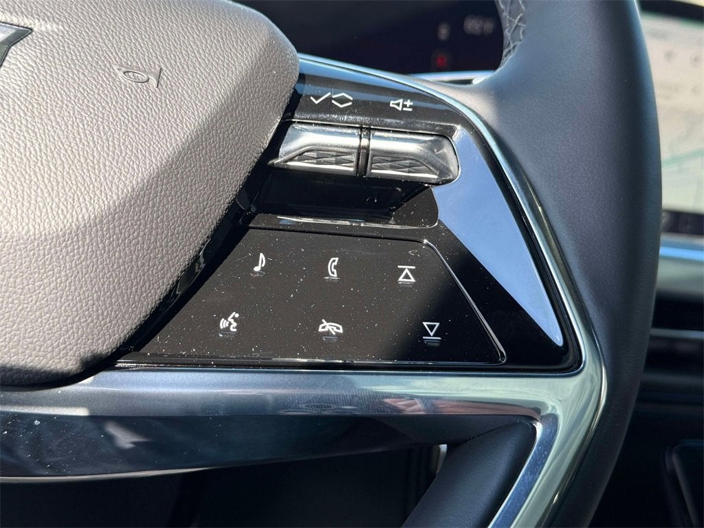 2025 Cadillac ESCALADE IQ Luxury 1