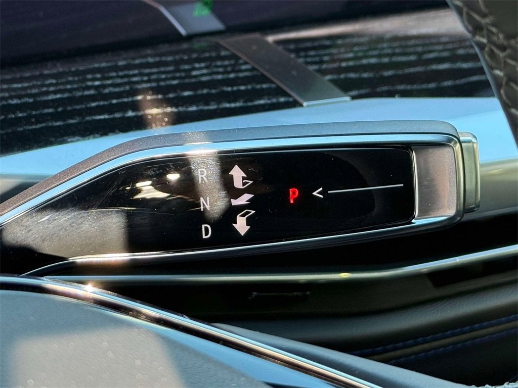 2025 Cadillac ESCALADE IQ Luxury 1