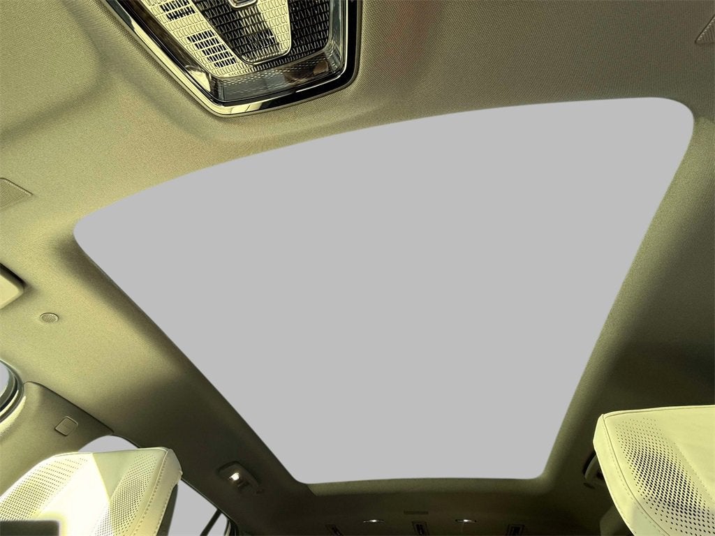 2025 Cadillac ESCALADE IQ Luxury 1