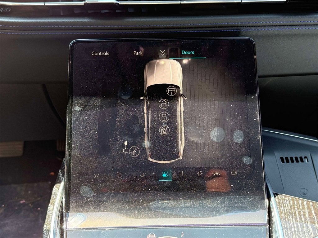 2025 Cadillac ESCALADE IQ Luxury 1