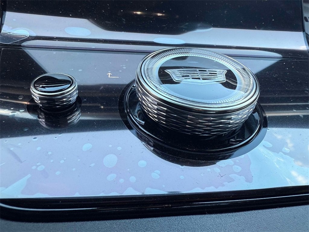 2025 Cadillac ESCALADE IQ Luxury 1