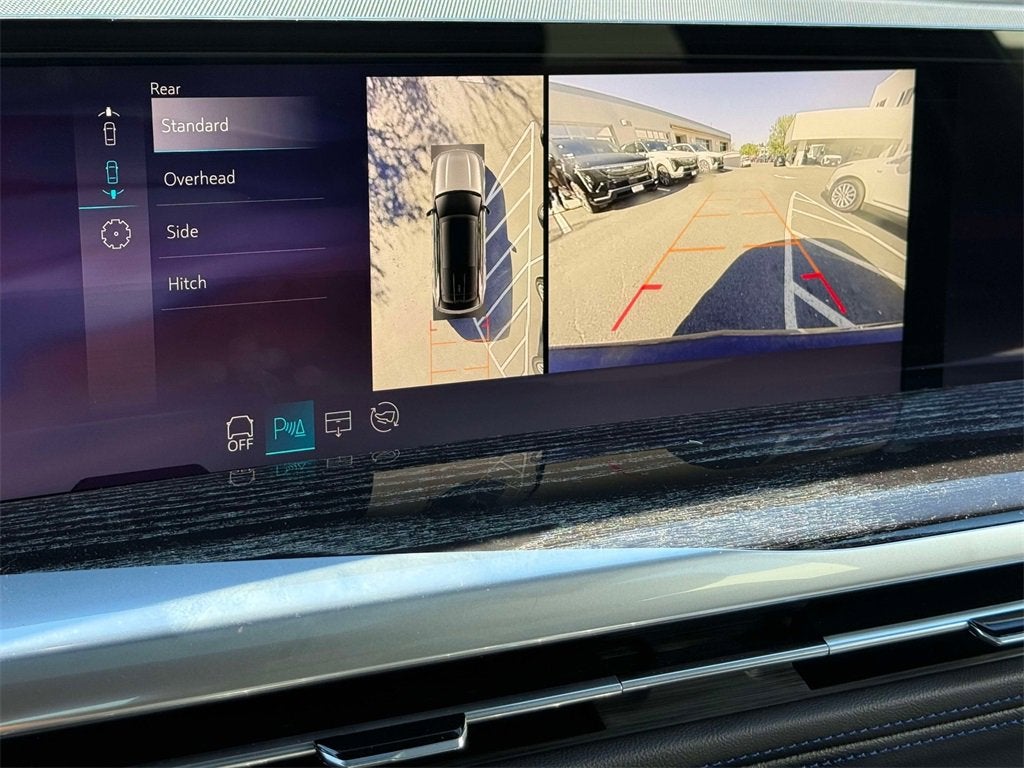 2025 Cadillac ESCALADE IQ Luxury 1