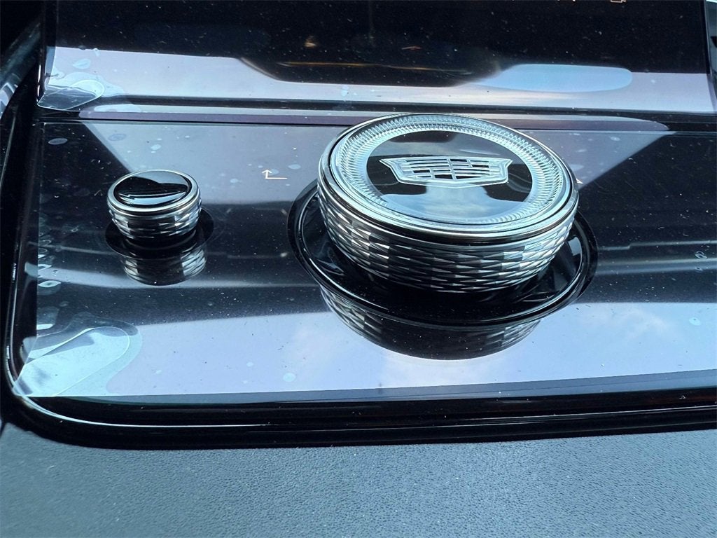 2025 Cadillac ESCALADE IQ Luxury 1