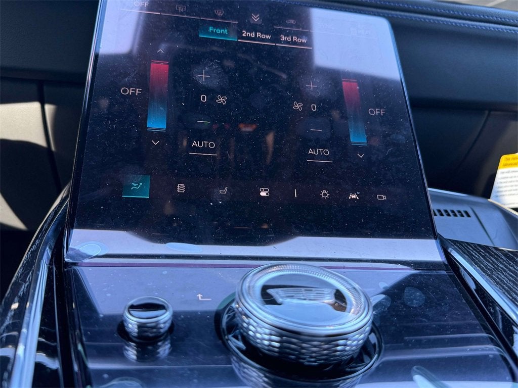 2025 Cadillac ESCALADE IQ Luxury 1