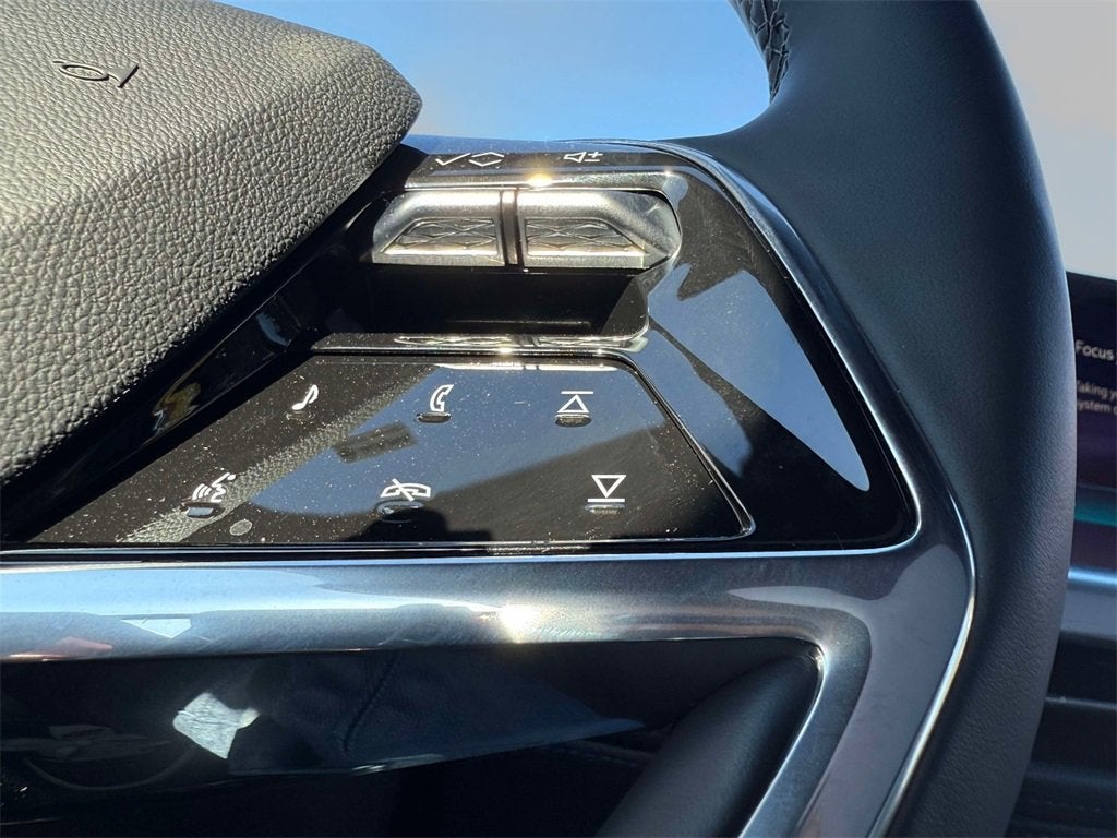 2025 Cadillac ESCALADE IQ Luxury 1