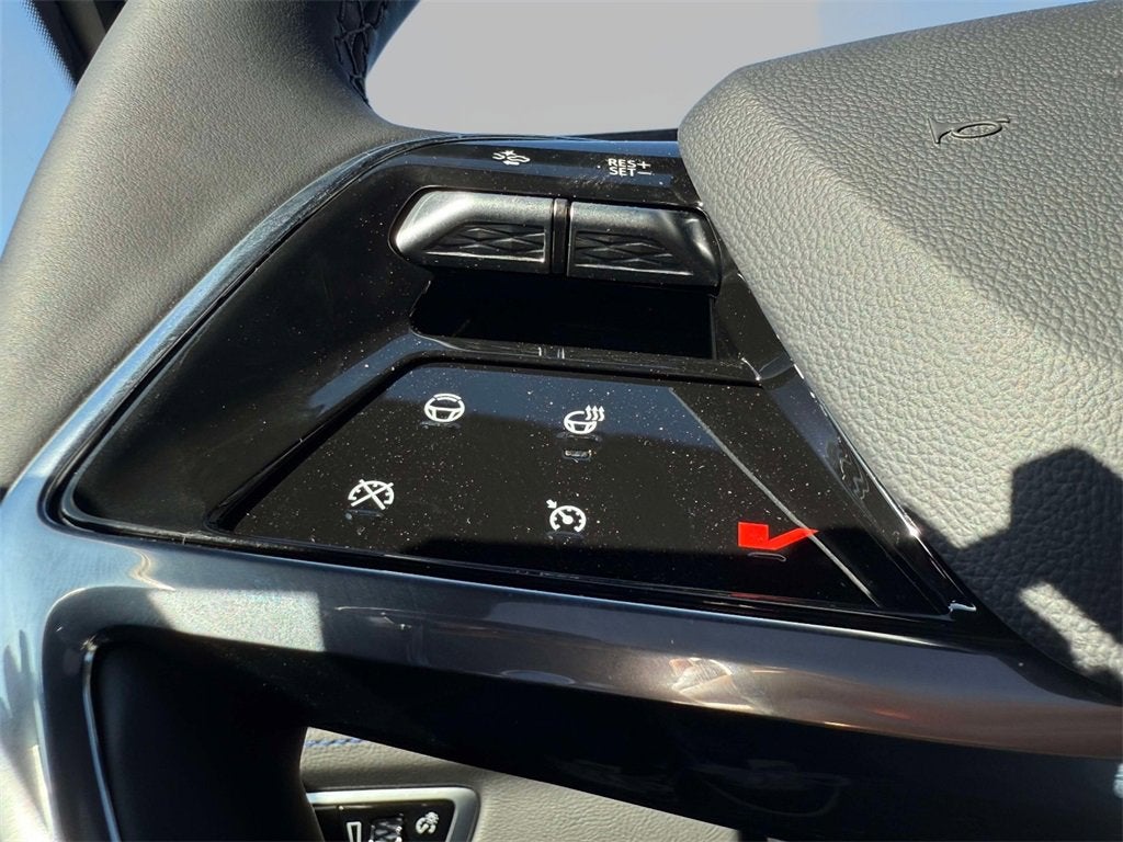 2025 Cadillac ESCALADE IQ Luxury 1