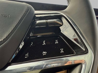 2025 Cadillac ESCALADE IQ Luxury 2