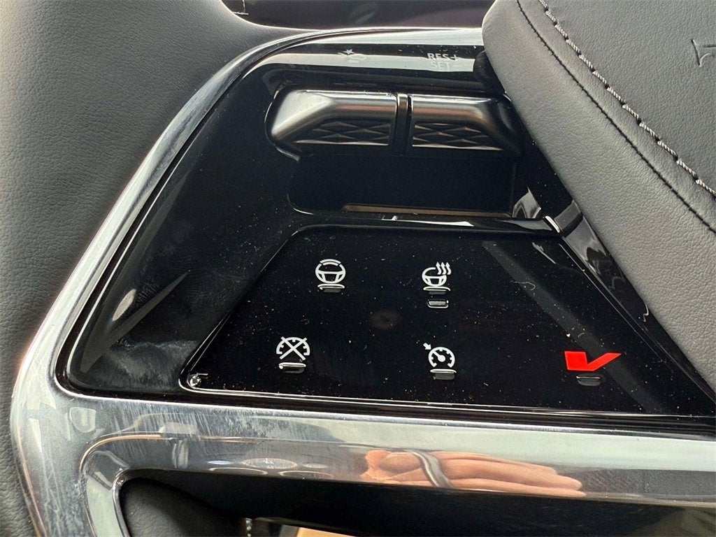 2025 Cadillac ESCALADE IQ Luxury 2