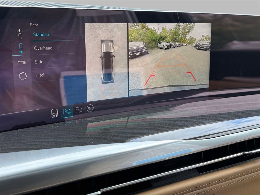 2025 Cadillac ESCALADE IQ Luxury 2