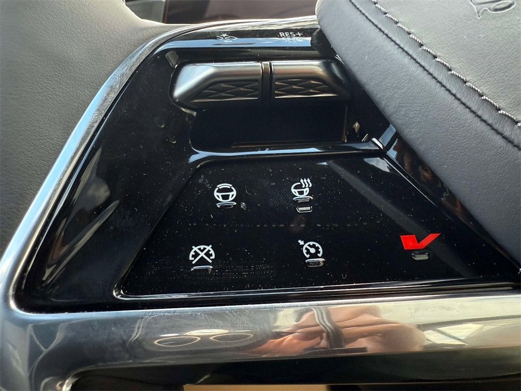 2025 Cadillac ESCALADE IQ Luxury 2