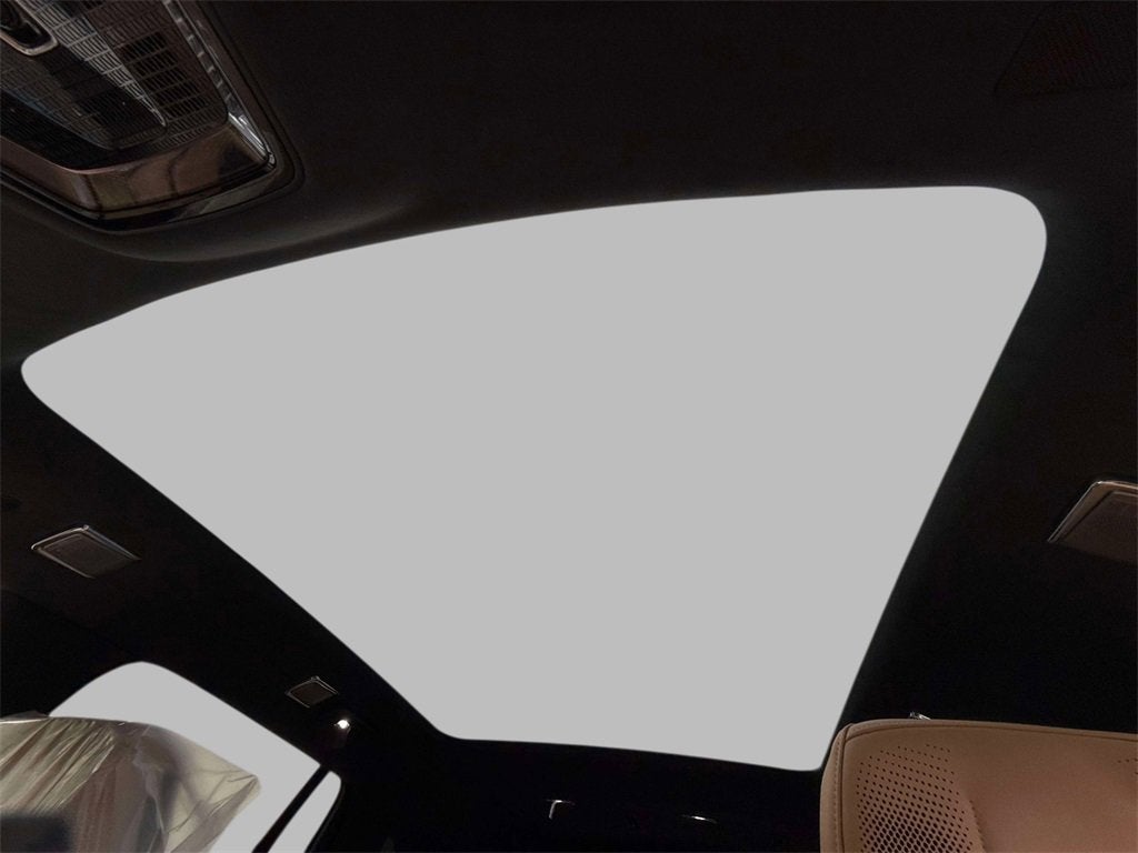 2025 Cadillac ESCALADE IQ Luxury 2