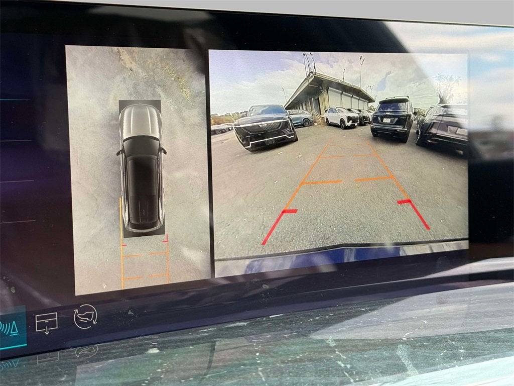 2025 Cadillac ESCALADE IQ Luxury 2