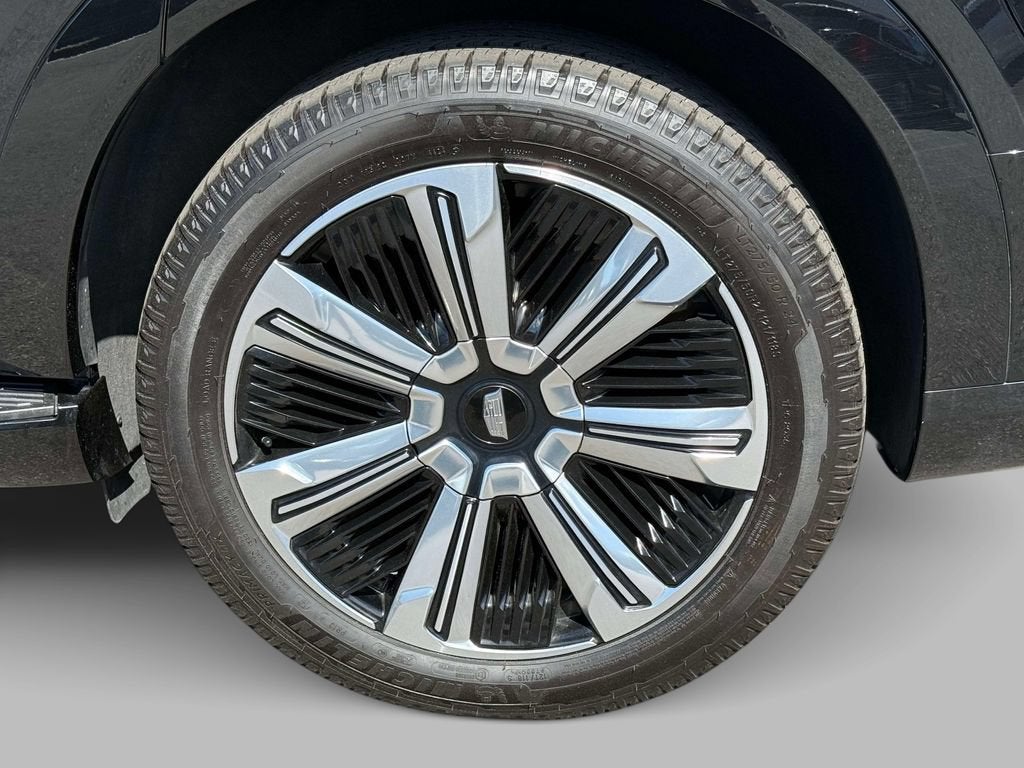 2025 Cadillac ESCALADE IQ Luxury 2